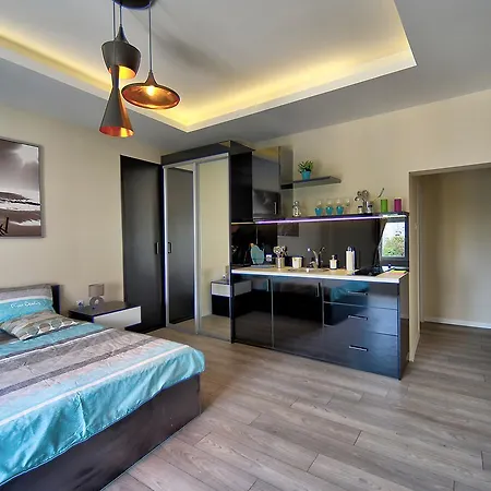 Z&n Luxury - Center Apartament Belgrad